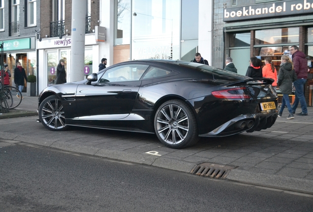 Aston Martin Vanquish S 2017