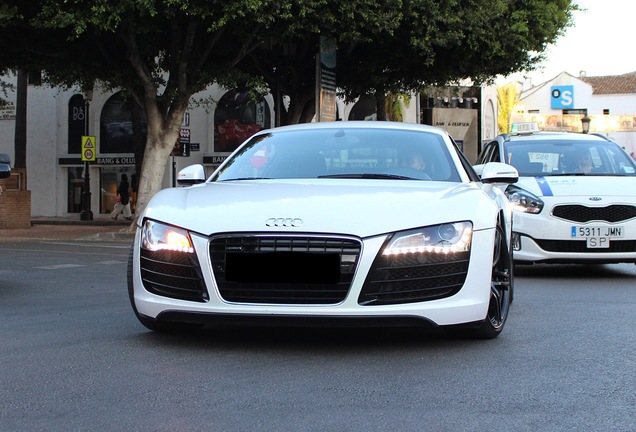 Audi R8