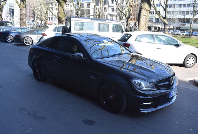 Mercedes-Benz C 63 AMG Coupé