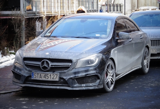 Mercedes-Benz CLA 45 AMG C117