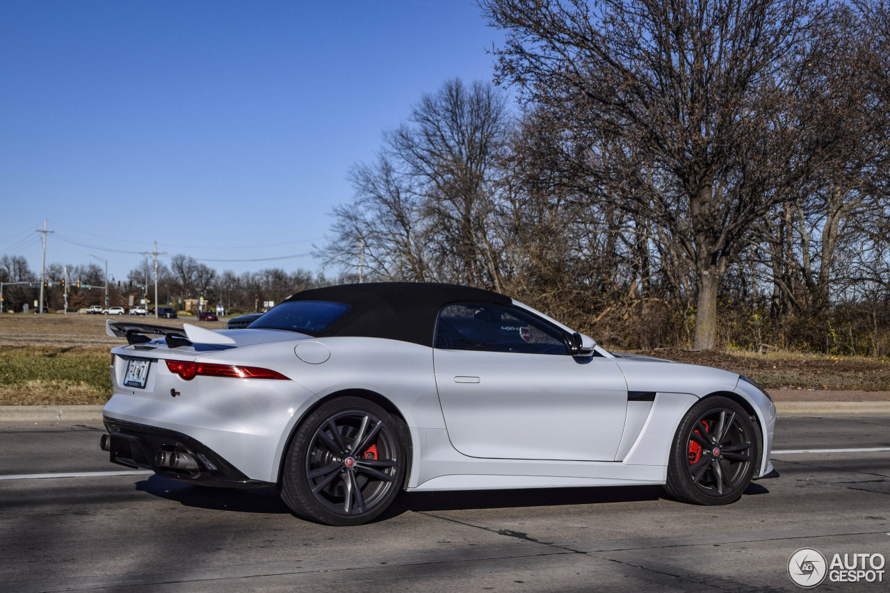 Jaguar F-TYPE SVR Convertible