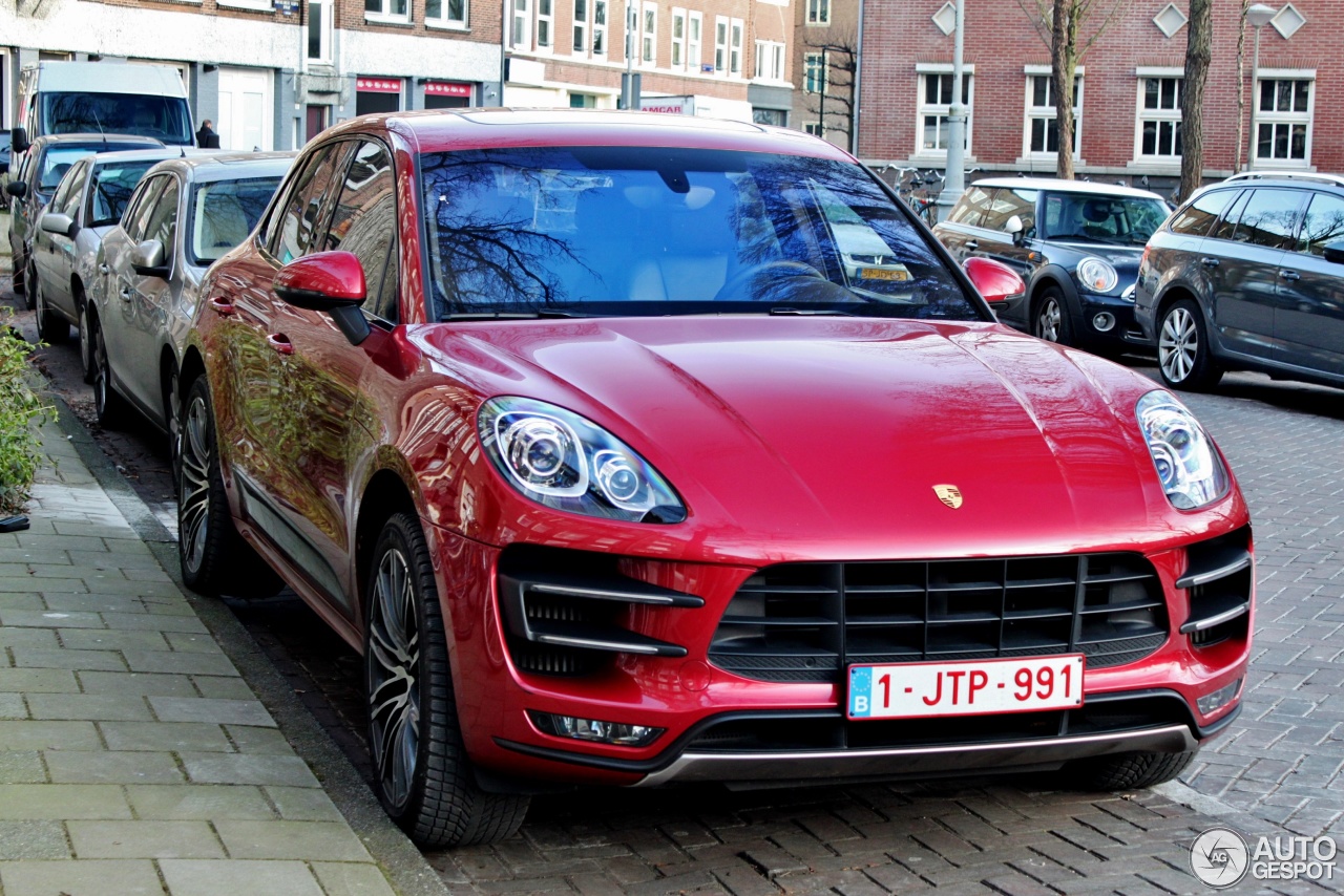 Porsche 95B Macan Turbo