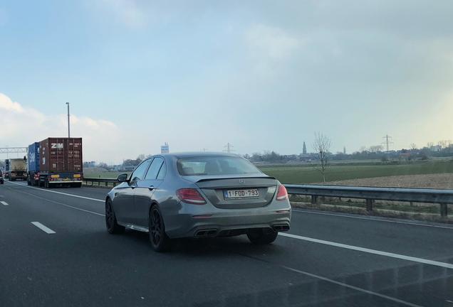 Mercedes-AMG E 63 S W213