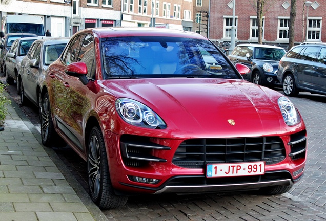 Porsche 95B Macan Turbo