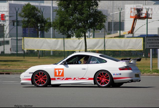 Porsche 996 GT3 RS