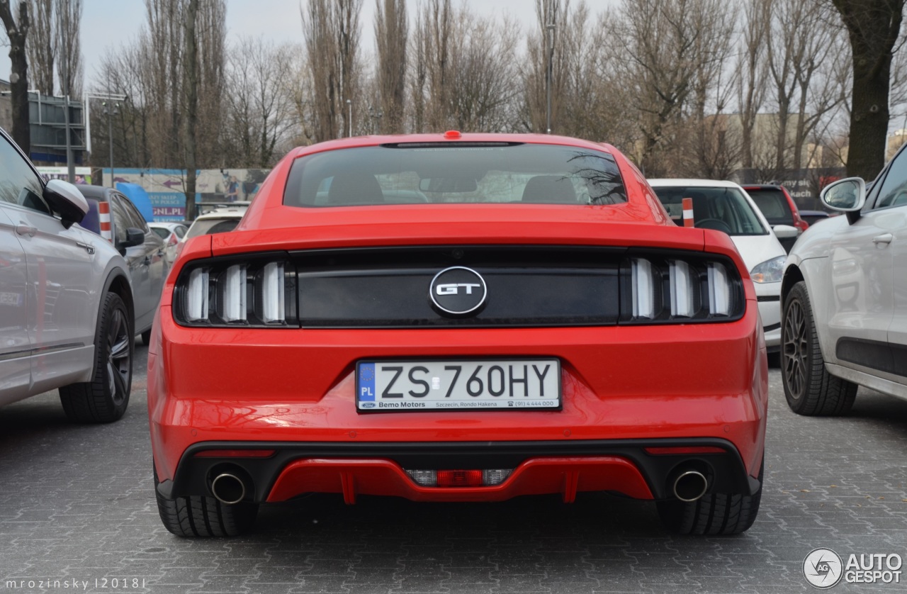 Ford Mustang GT 2015