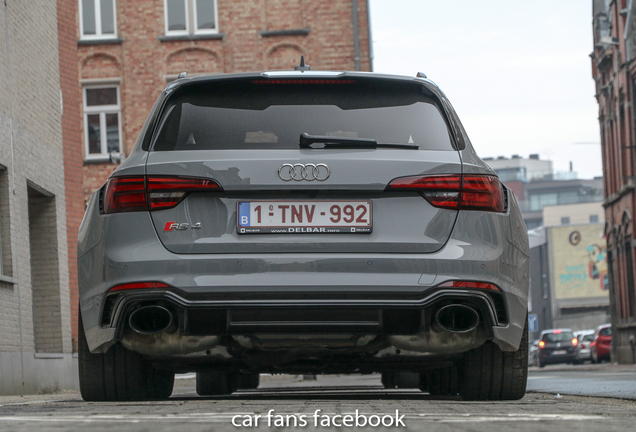 Audi RS4 Avant B9