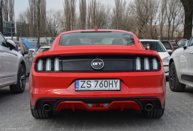 Ford Mustang GT 2015