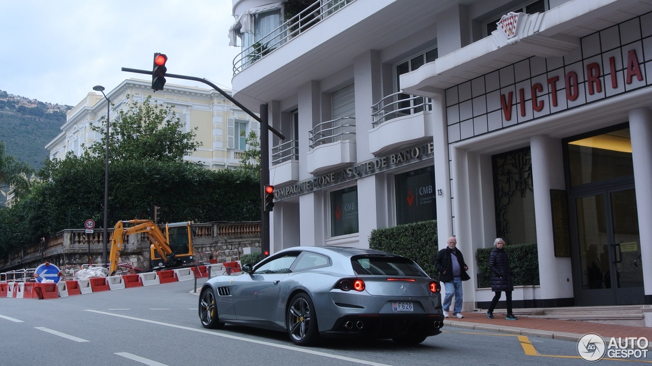 Ferrari GTC4Lusso