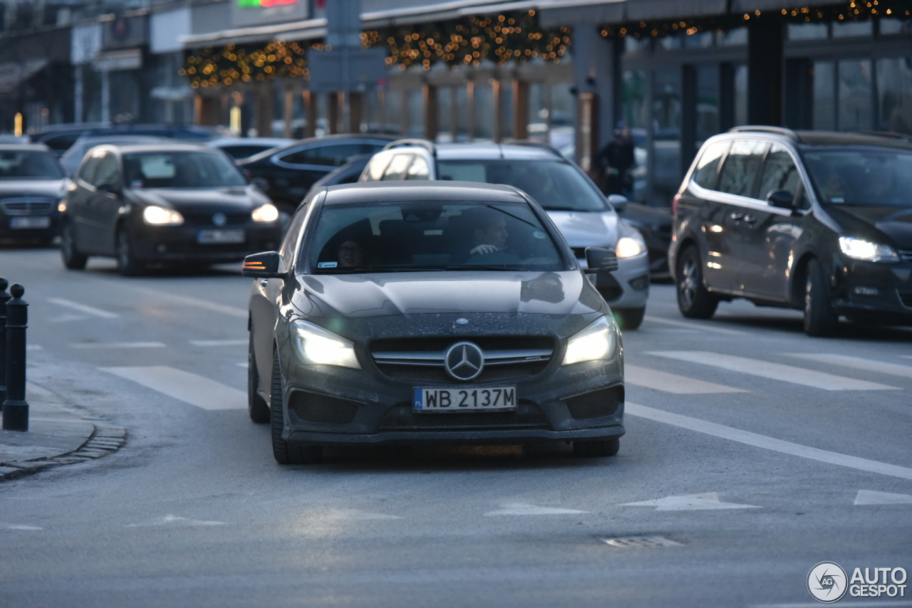 Mercedes-AMG CLA 45 Shooting Brake X117