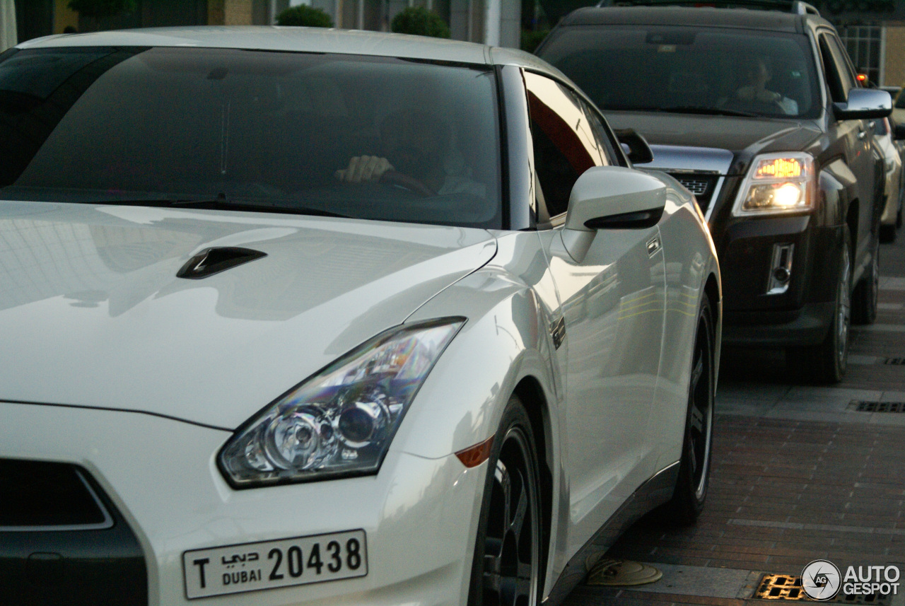 Nissan GT-R 2013