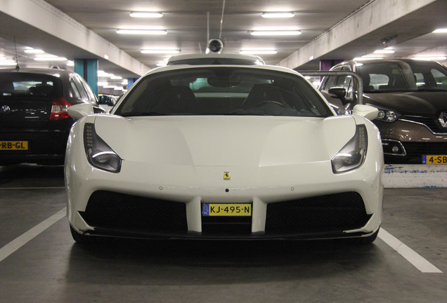 Ferrari 488 Spider