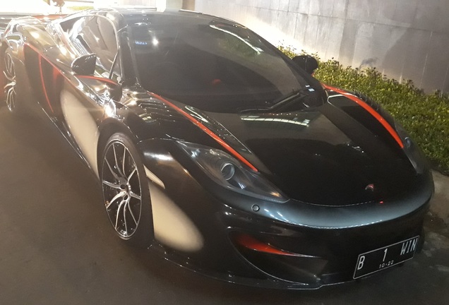 McLaren 12C Singapore Edition