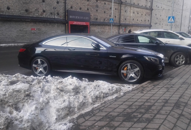 Mercedes-Benz S 63 AMG Coupé C217