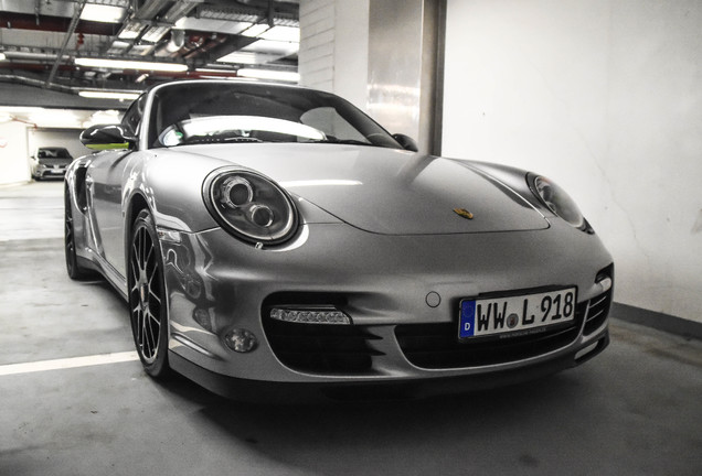 Porsche 997 Turbo S Cabriolet 918 Spyder Edition