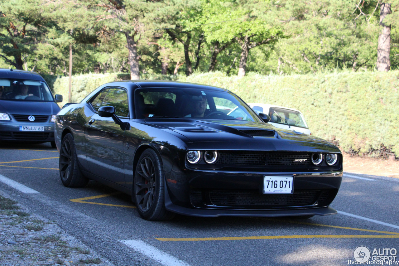 Dodge Challenger SRT Hellcat