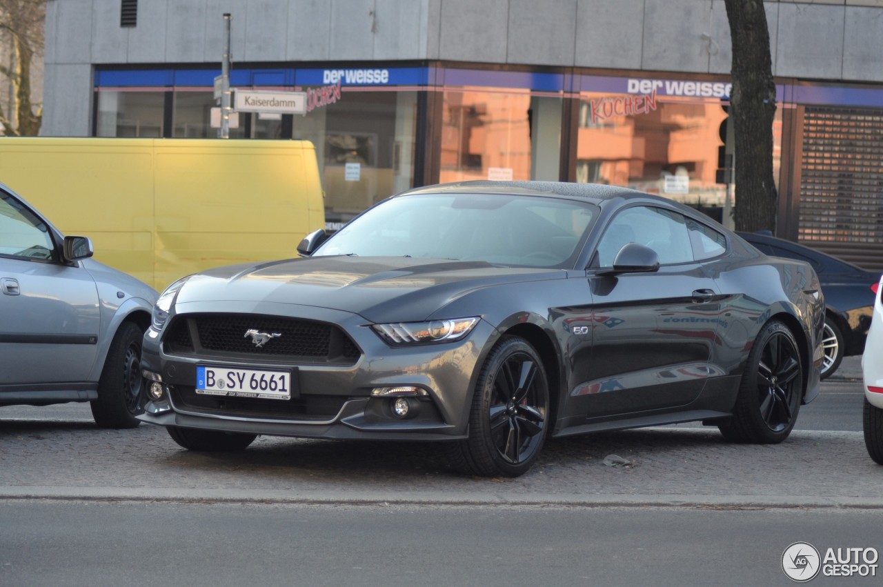 Ford Mustang GT 2015