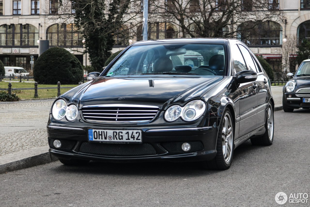 Mercedes-Benz C 55 AMG