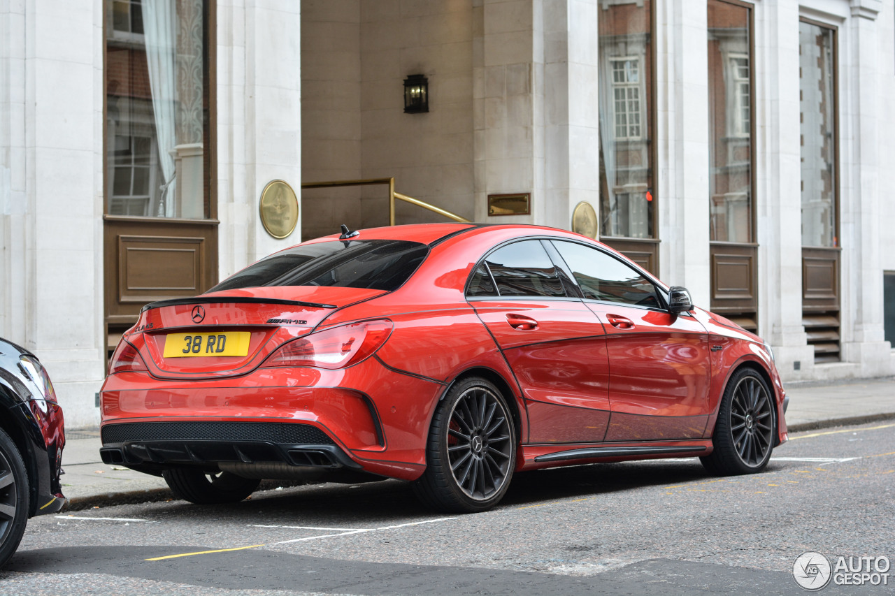 Mercedes-Benz CLA 45 AMG C117