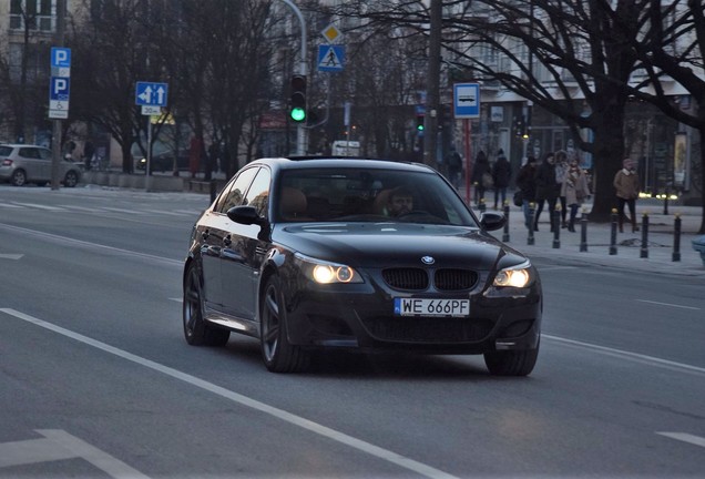 BMW M5 E60 2007