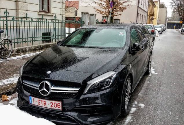 Mercedes-AMG A 45 W176 2015