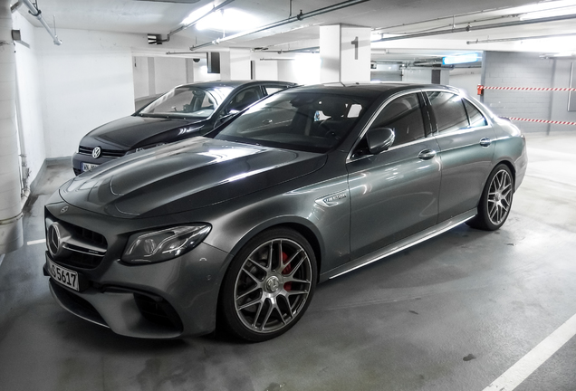 Mercedes-AMG E 63 S W213