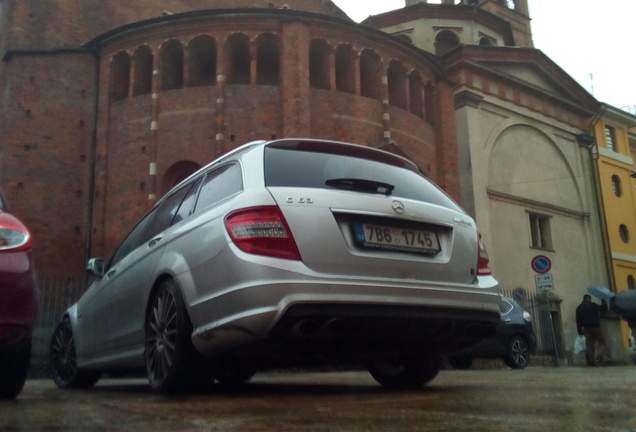 Mercedes-Benz C 63 AMG Estate