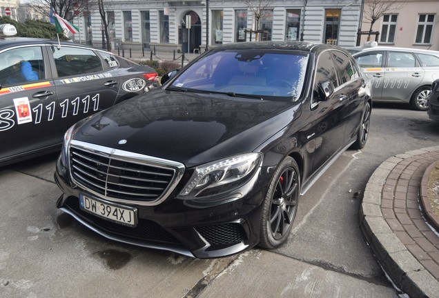 Mercedes-Benz S 63 AMG V222