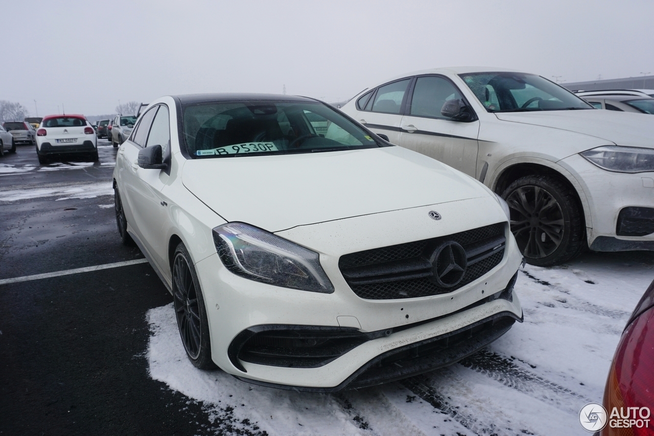 Mercedes-AMG A 45 W176 2015