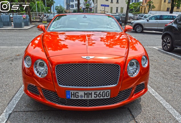 Bentley Continental GTC 2012