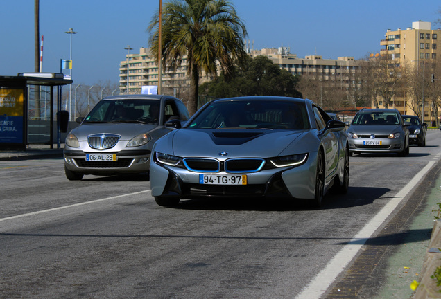 BMW i8