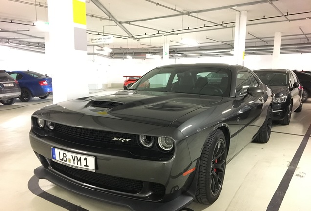 Dodge Challenger SRT Hellcat