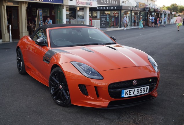 Jaguar F-TYPE R Convertible