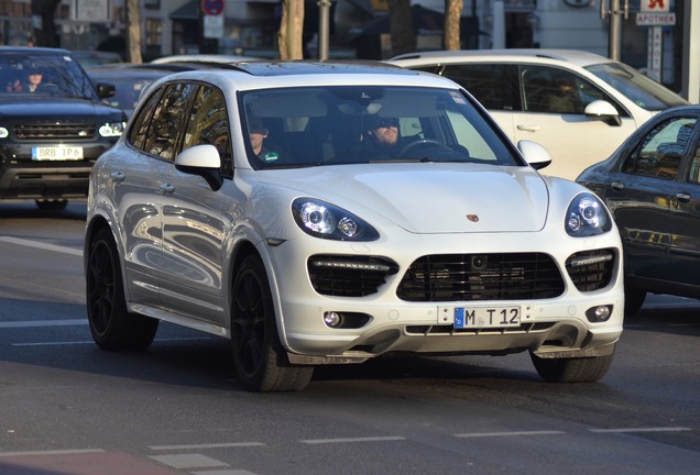 Porsche 958 Cayenne Turbo S