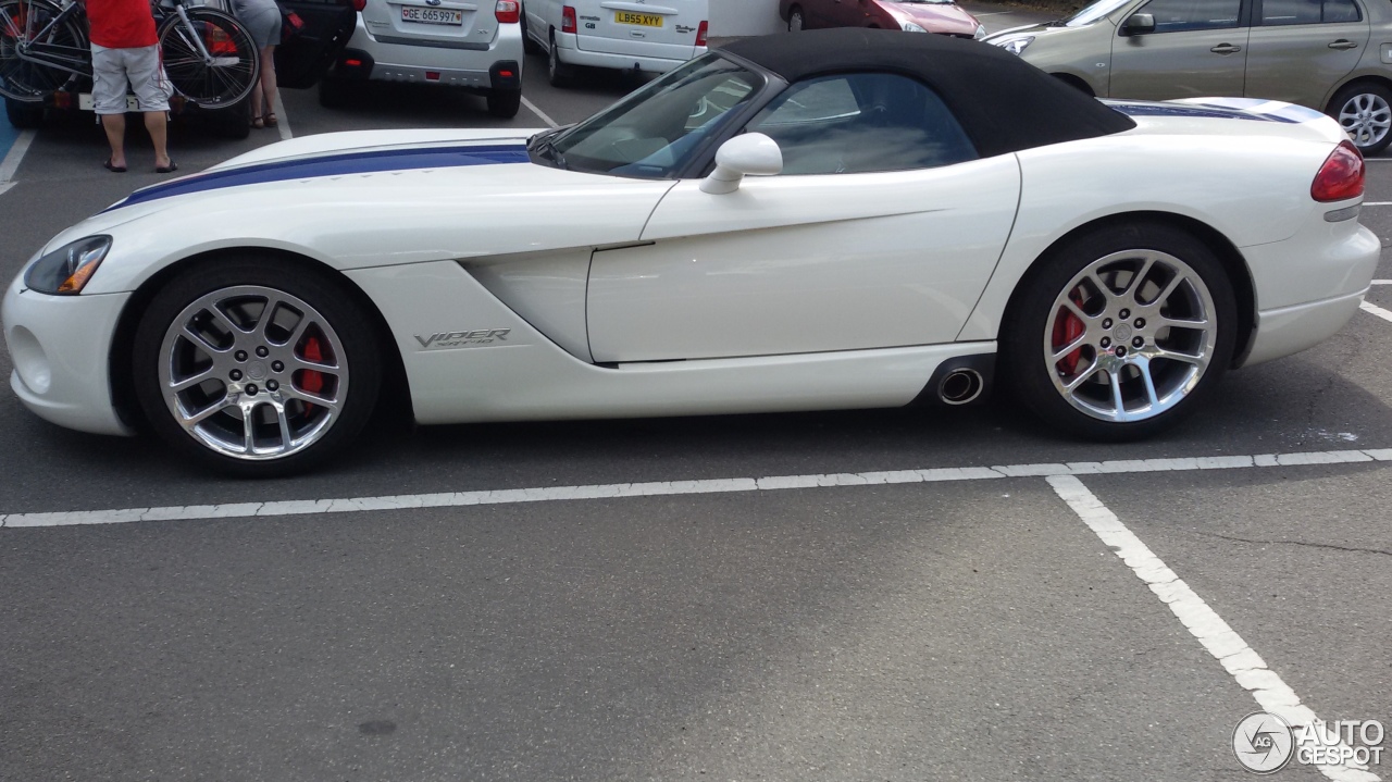 Dodge Viper SRT-10 Roadster Commemorative Edition