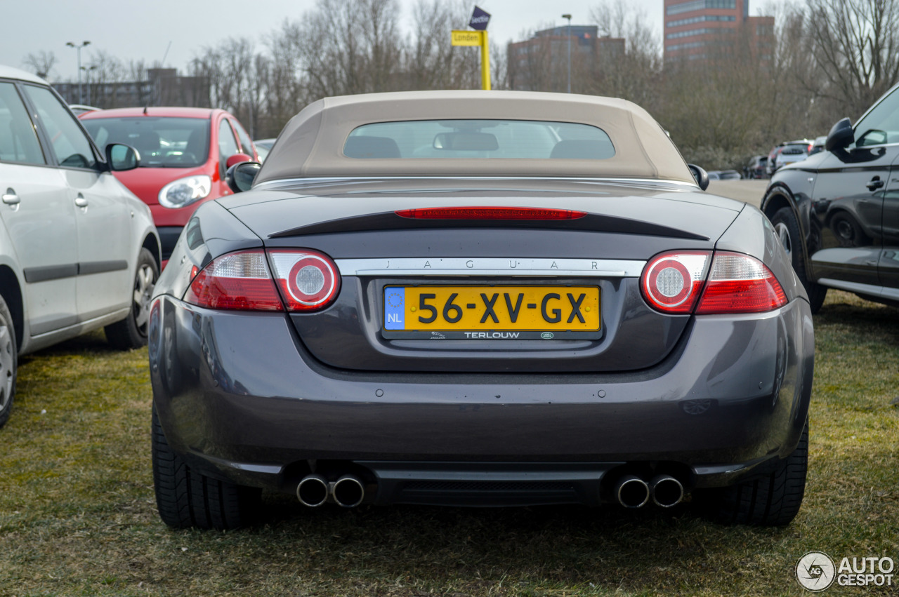 Jaguar XKR Convertible 2006