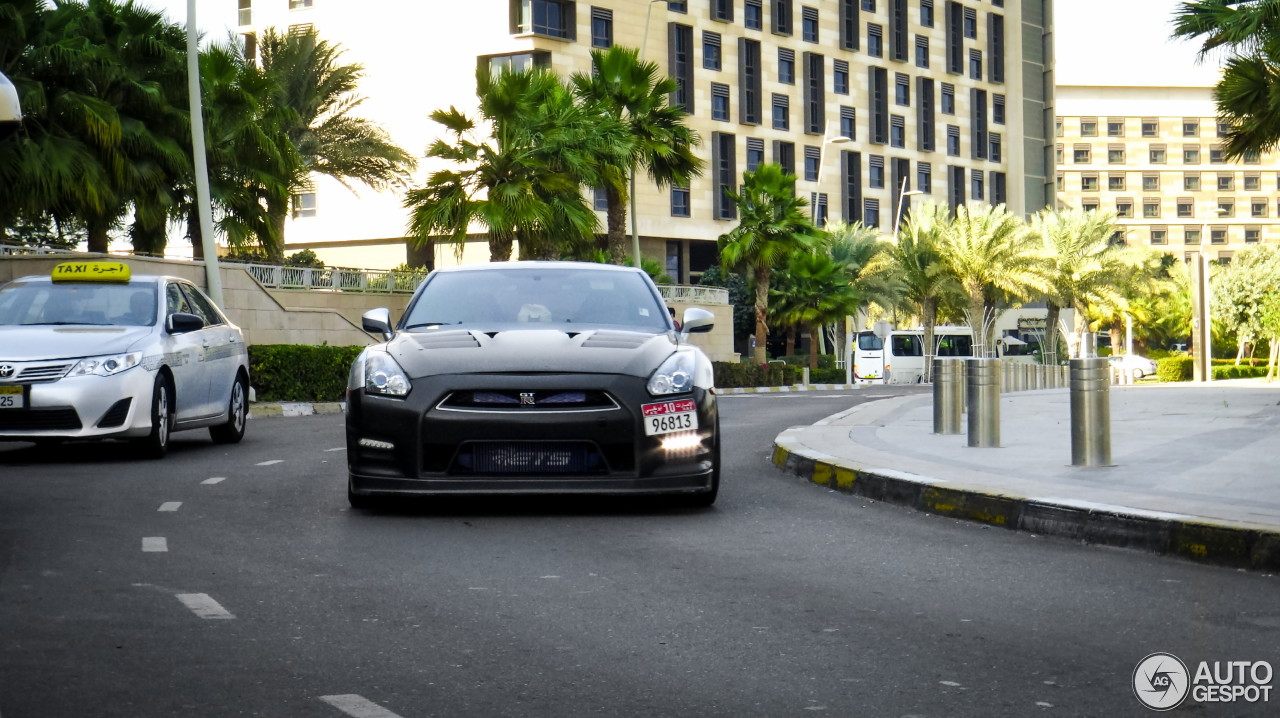 Nissan GT-R 2012