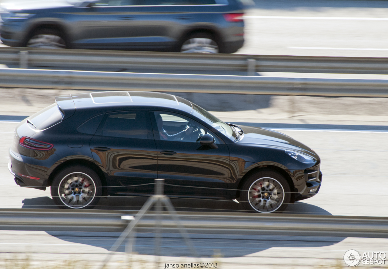 Porsche 95B Macan Turbo