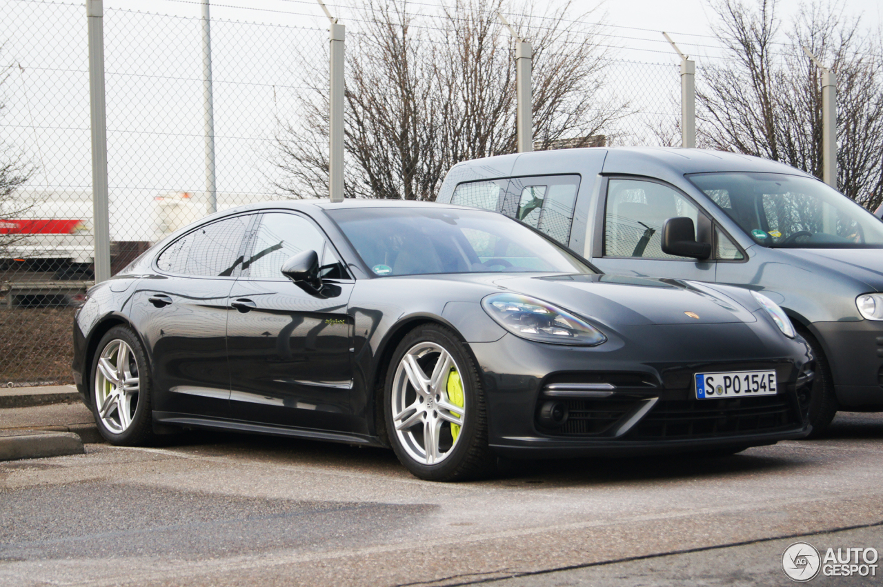 Porsche 971 Panamera Turbo S E-Hybrid