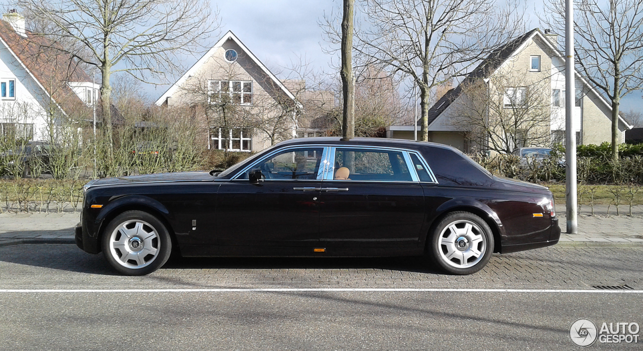 Rolls-Royce Phantom EWB