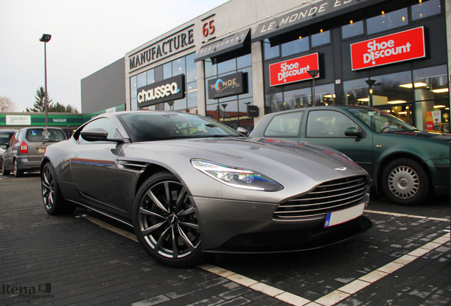 Aston Martin DB11