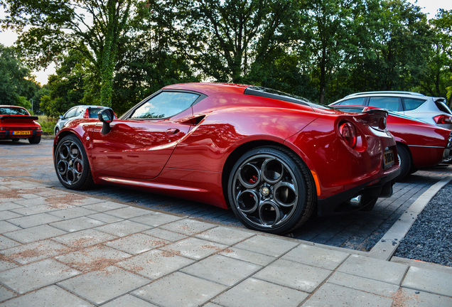 Alfa Romeo 4C Launch Edition