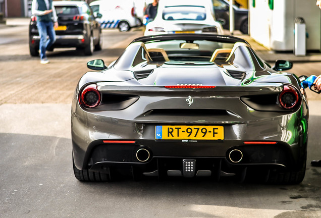 Ferrari 488 Spider