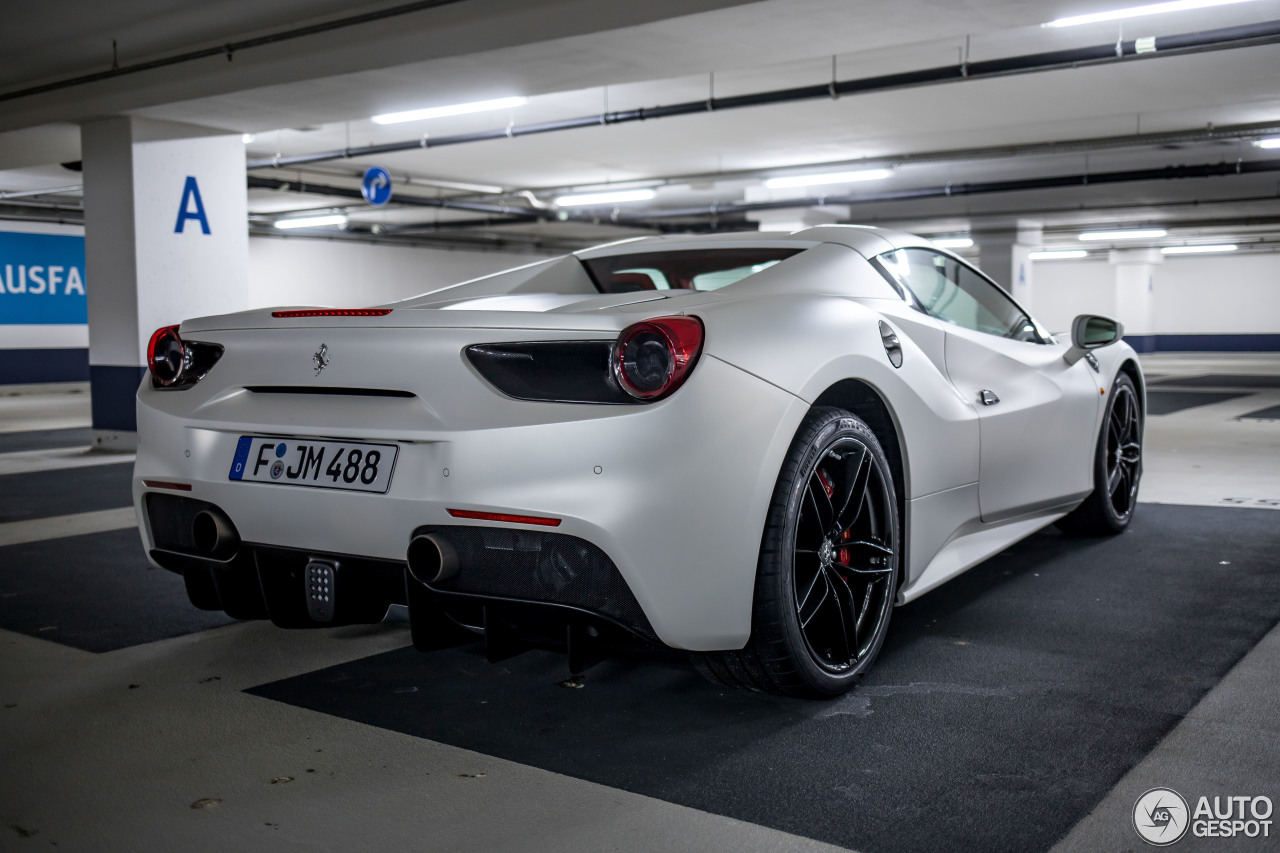 Ferrari 488 Spider