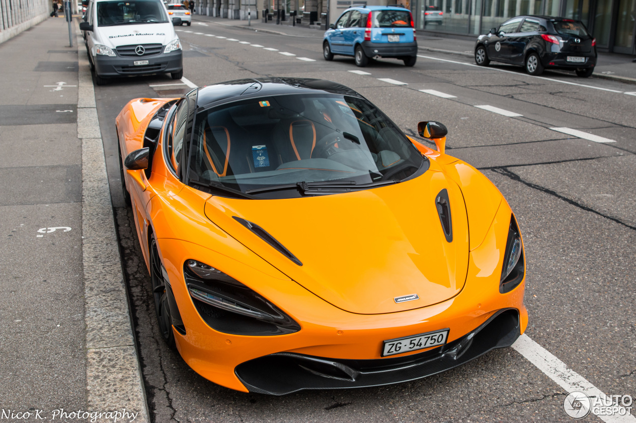 McLaren 720S