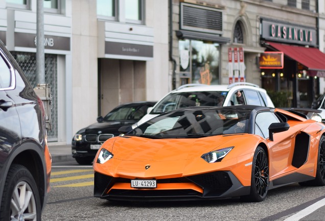 Lamborghini Aventador LP750-4 SuperVeloce Roadster