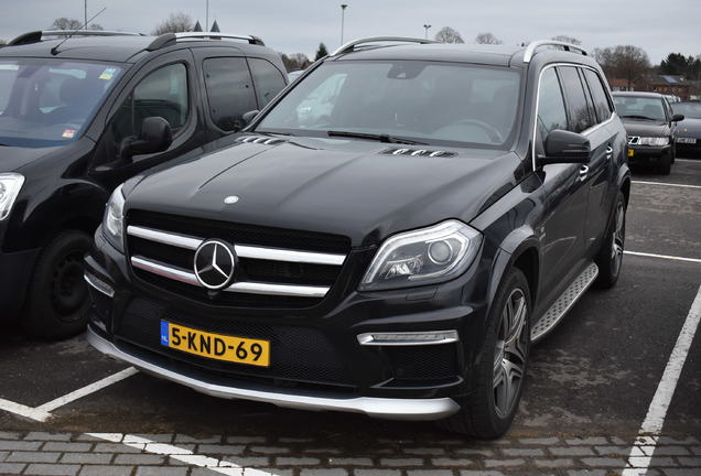 Mercedes-Benz GL 63 AMG X166