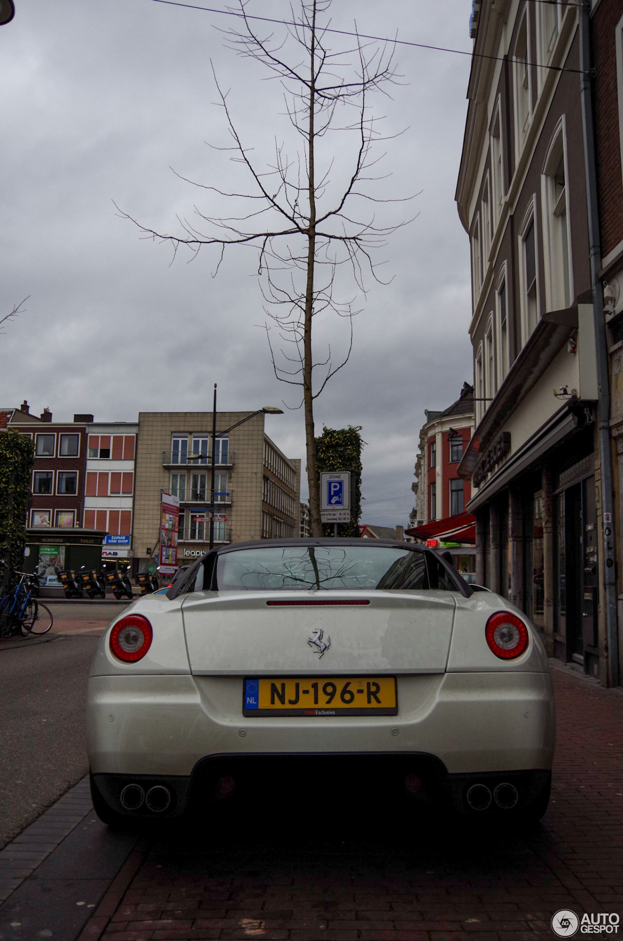 Ferrari 599 GTB Fiorano HGTE