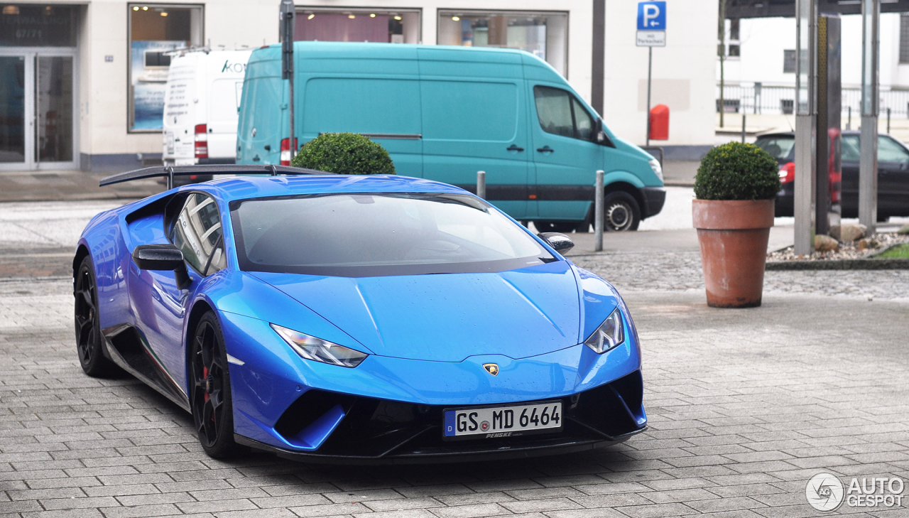 Lamborghini Huracán LP640-4 Performante