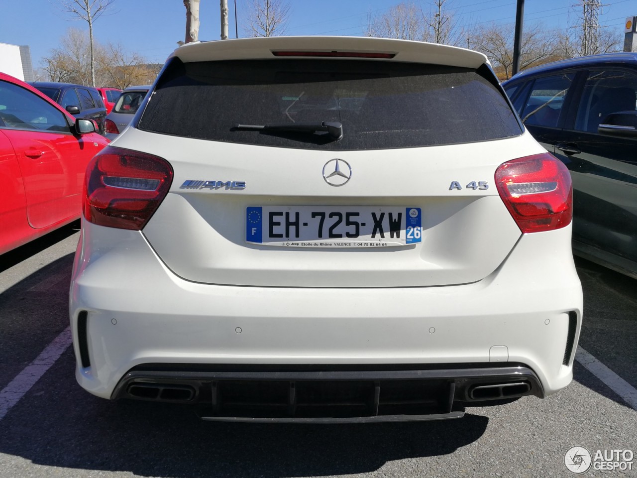 Mercedes-AMG A 45 W176 2015